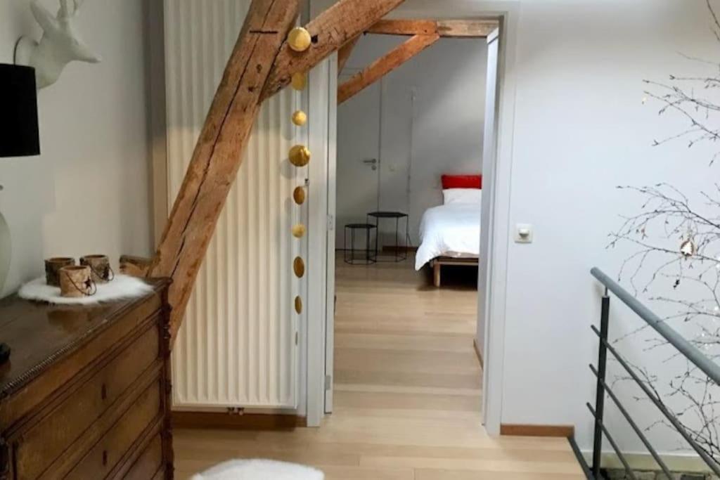 Ferme De La Porte Rouge Andenne Экстерьер фото